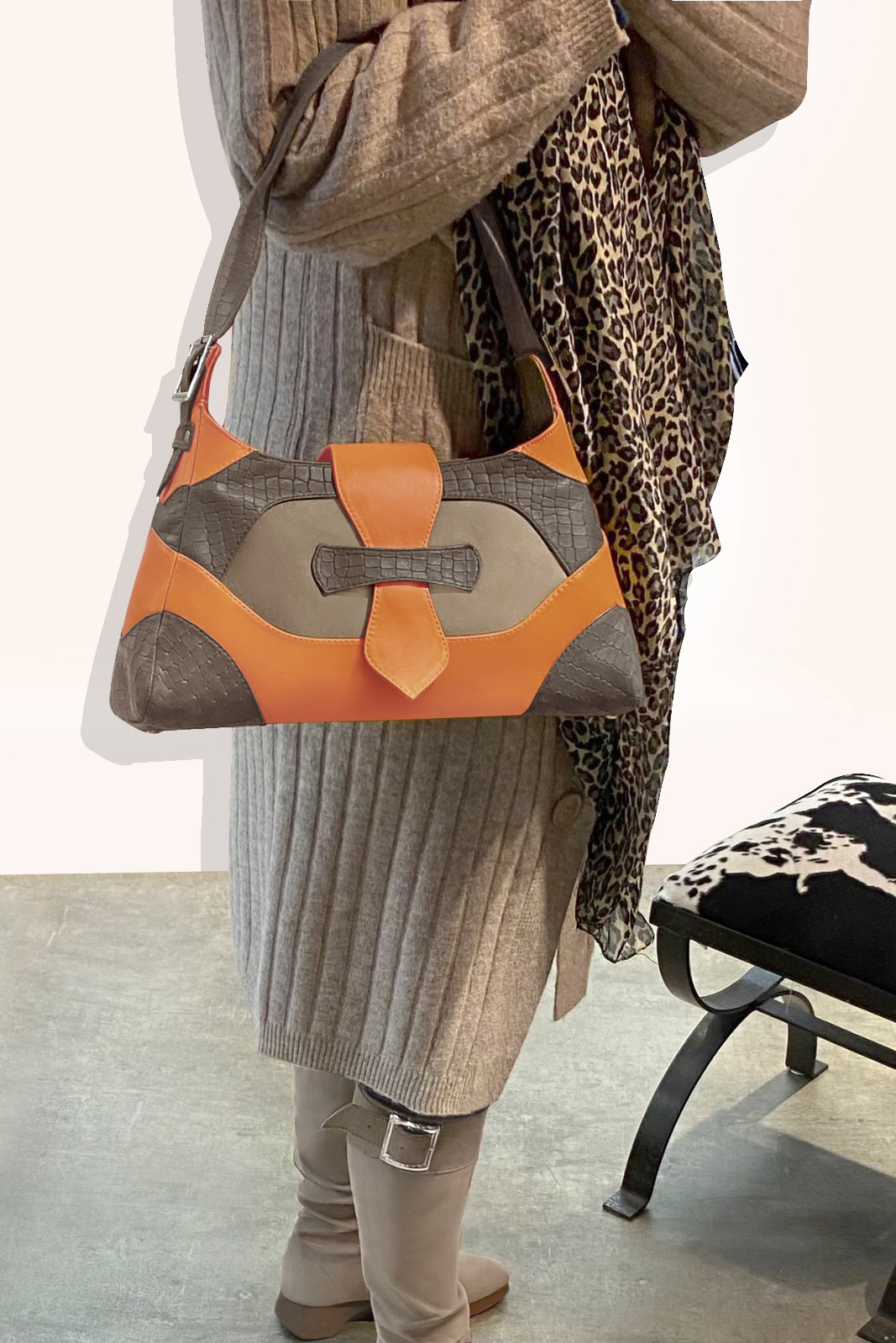 Dress handbag in taupe brown, tan beige and apricot orange leather - Worn view
